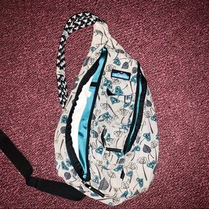 ⚡️Kavu Crossbody bag